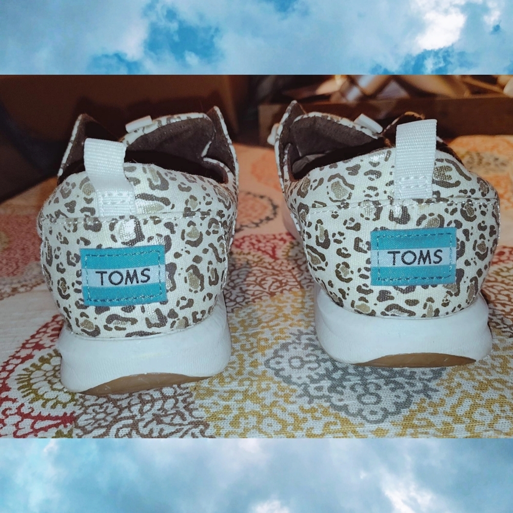 TOMS Leopard Print Shoes